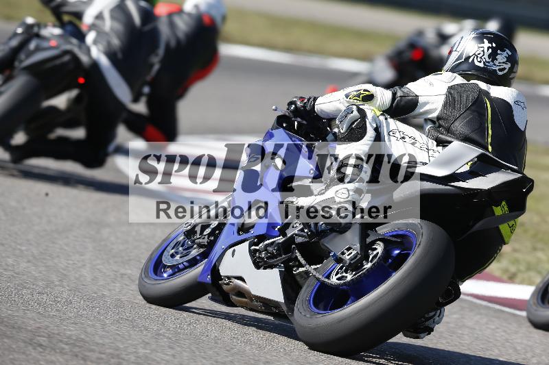 /Archiv-2025/49 26.08.2025 Cornu Master School ADR/rot-rouge/64